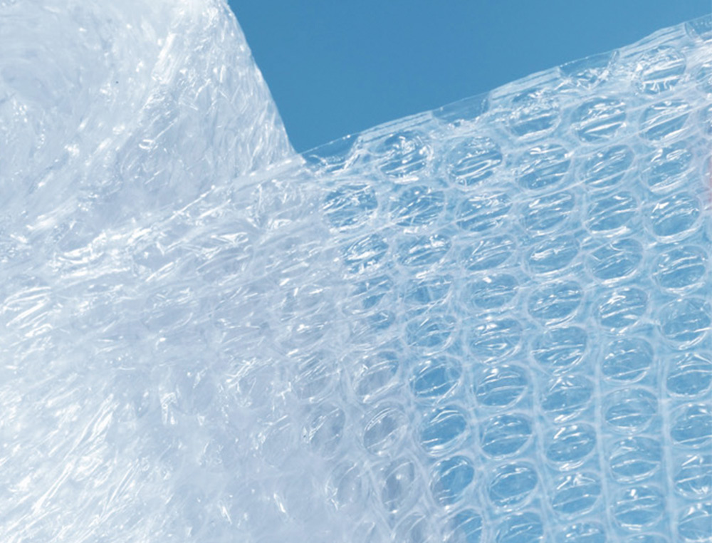 FILM A BULLES LIDERPAPEL ECOUSE 30% PLASTIQUE RECYCLE 30G/M2 ROULEAU 0,60X10M